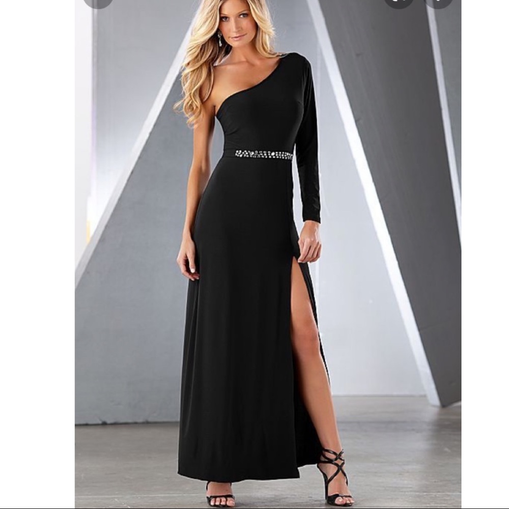 Venus one shoulder long sleeve maxi dress